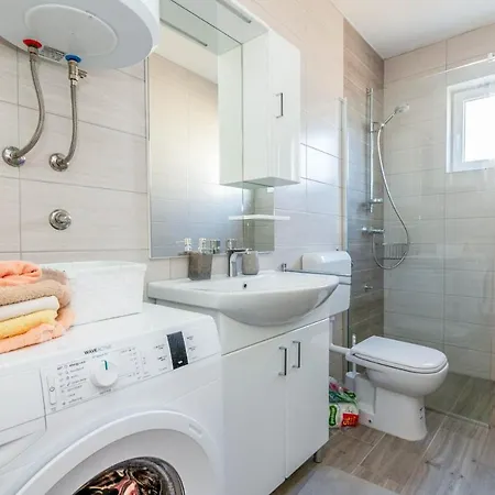 Apartment Lea