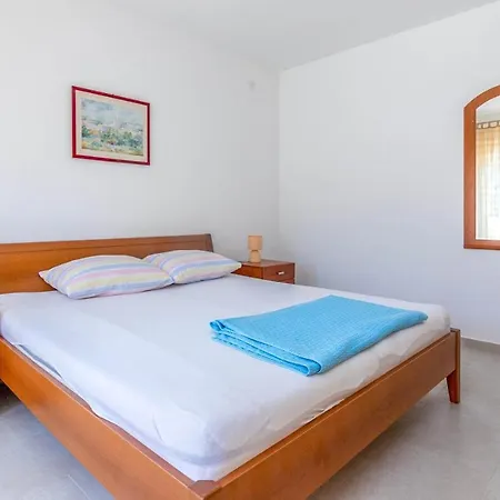 Lea Apartment Sveti Filip i Jakov